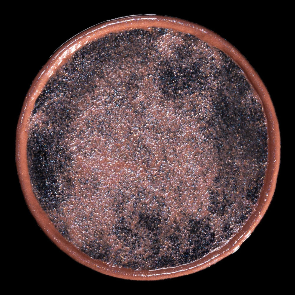 RITUEL DE FILLE Celestial Sphere Gelée Eye Gloss – Apis, warm beige with iridescent shimmer in a small glass pot, vegan and cruelty-free.