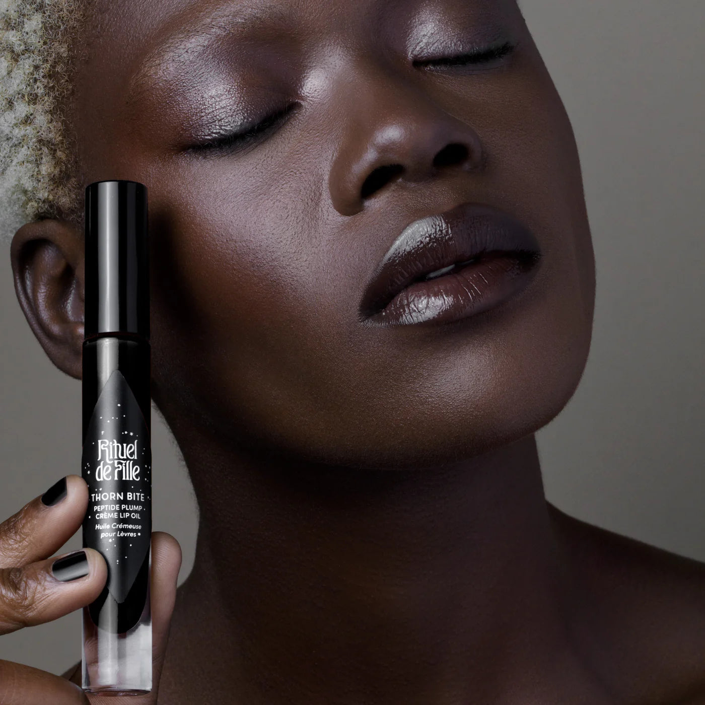 RITUEL DE FILLE Thorn Bite Peptide Plump Crème Lip Oil black thorn