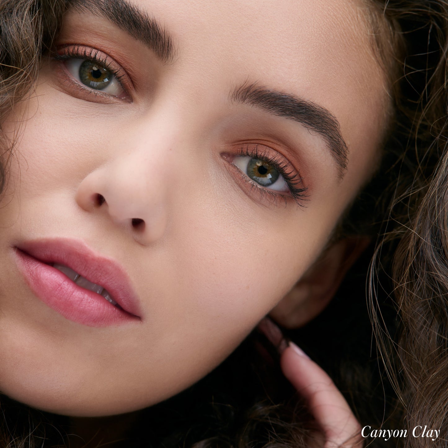 RMS BEAUTY - Cashmere Matte Eyelights