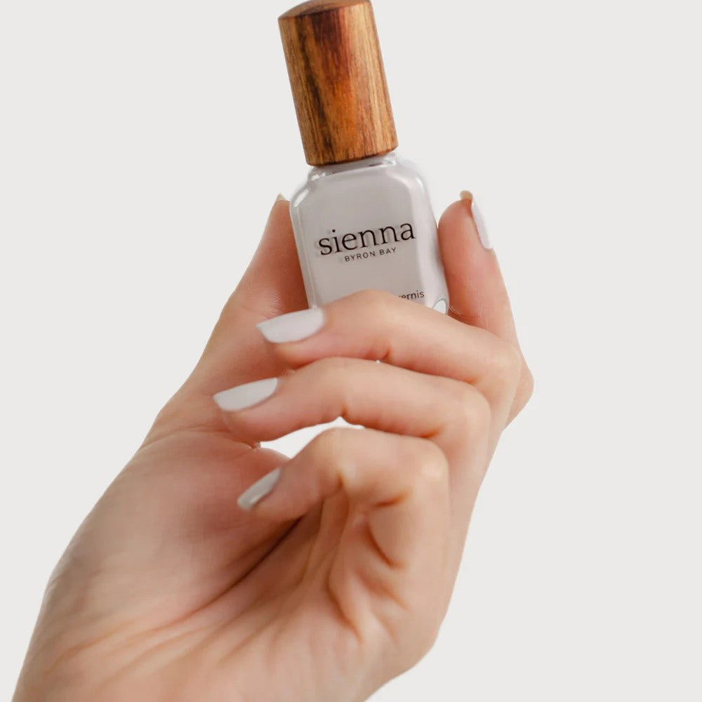 Sienna Byron Bay Clarity Nail Polish – light greige crème, ethical, vegan, and eco-friendly.