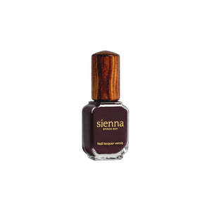 Sienna Byron Bay Infinite Nail Polish – A deep aubergine crème with a sustainable, clean formula.