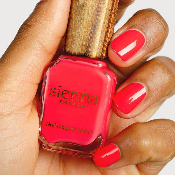 SIENNA BYRON BAY Kiss Nail Polish