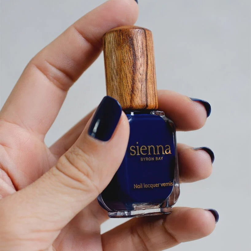 SIENNA BYRON BAY Stargazer Nail Polish – classic navy blue crème for a dreamy twilight-inspired look.