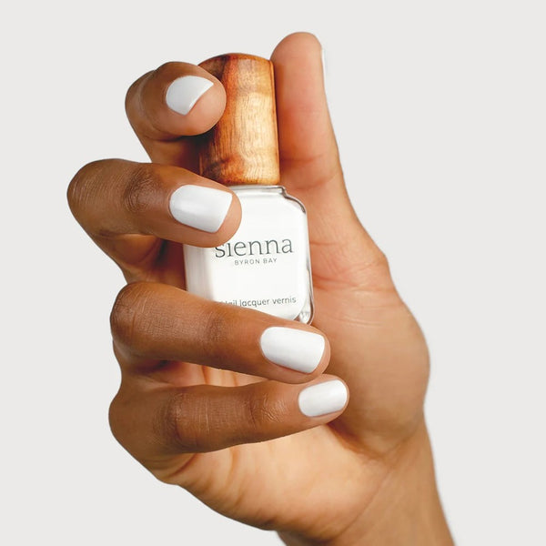 SIENNA BYRON BAY Winter Nail Polish