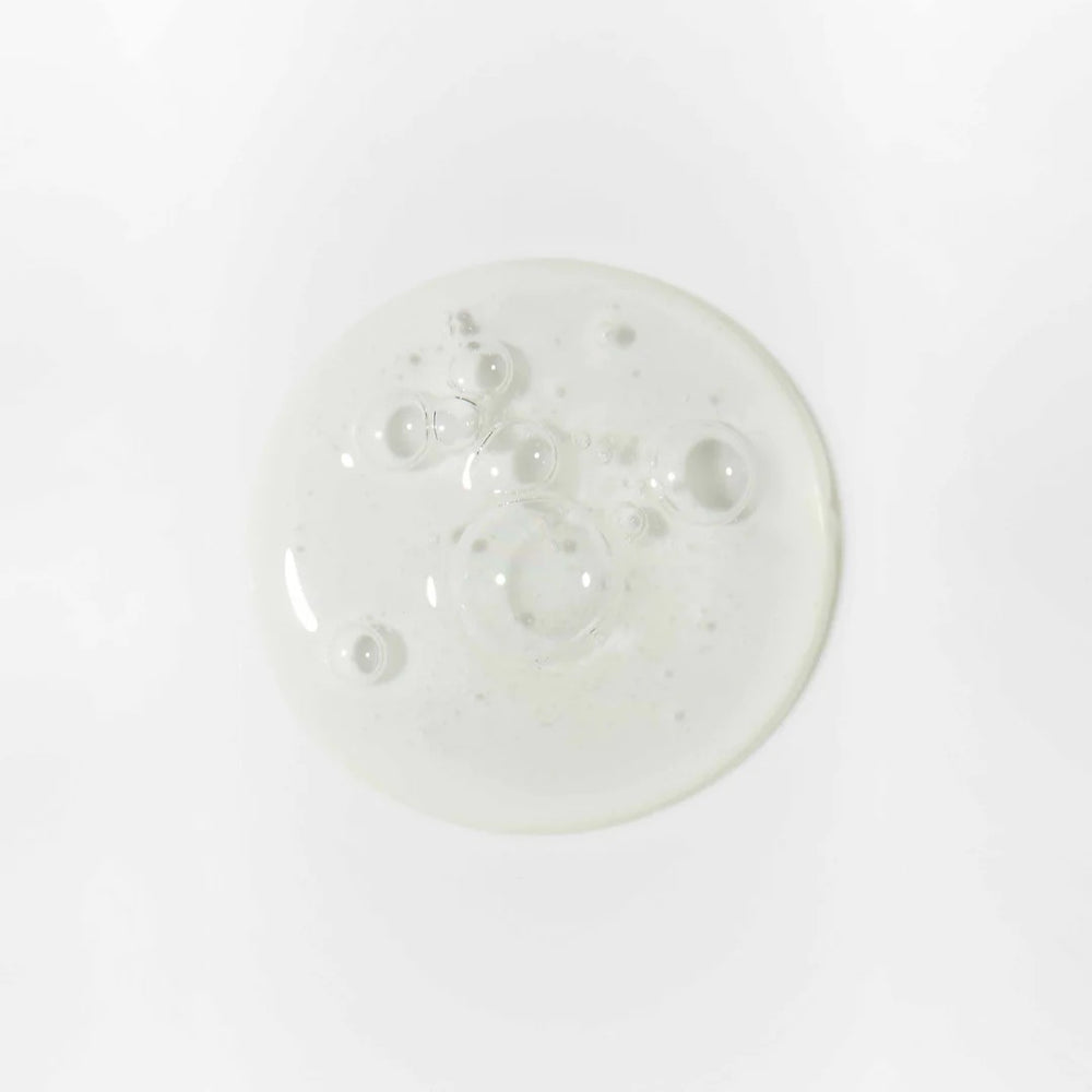 Susanne Kaufmann Body Wash in a 250ml bottle with natural ingredients like rosehip seed oil, aloe vera, and silk protein. Perfect for gentle cleansing and hydration.