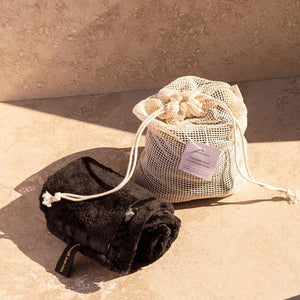 The Golden Secrets Glowing Facial Cloths – ultra-soft, eco-friendly cleansing cloths designed for makeup removal and facial steaming.