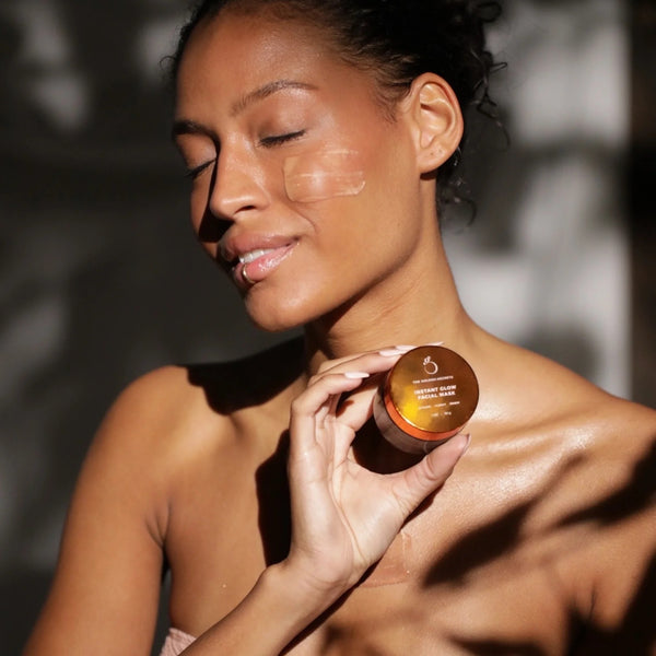 THE GOLDEN SECRETS Instant Glow Facial Mask