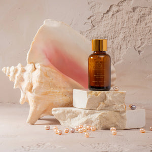 THE GOLDEN SECRETS Magic Brightening Powder 3in1