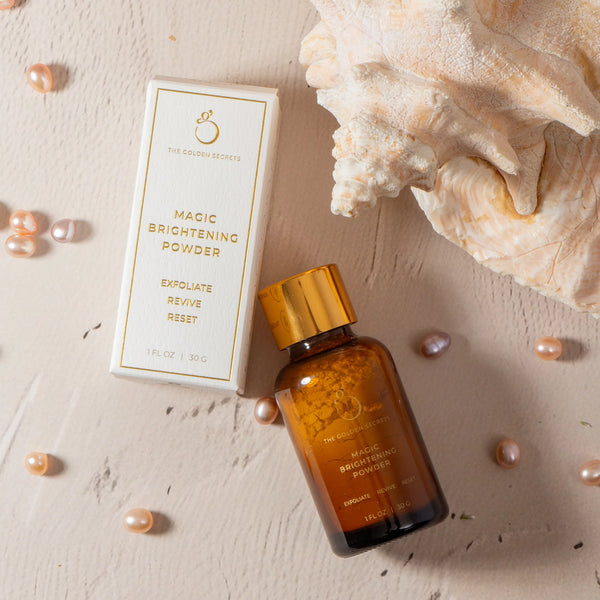 THE GOLDEN SECRETS Magic Brightening Powder 3in1