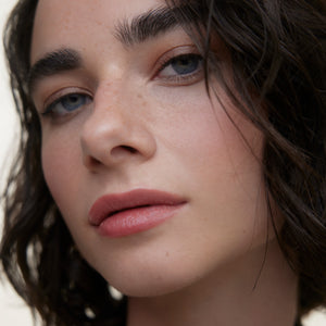 WONDERBLUSH La Laque Tinted Lip Oil Abricot