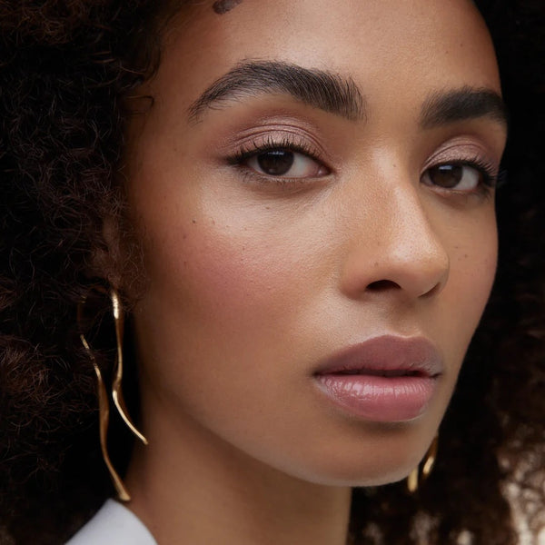 WONDERBLUSH La Laque Tinted Lip Oil flamant