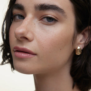 WONDERBLUSH La Laque Tinted Lip Oil flamant