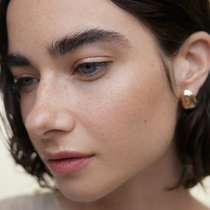 WONDERBLUSH La Lumiere Liquid Eyeshadow perle