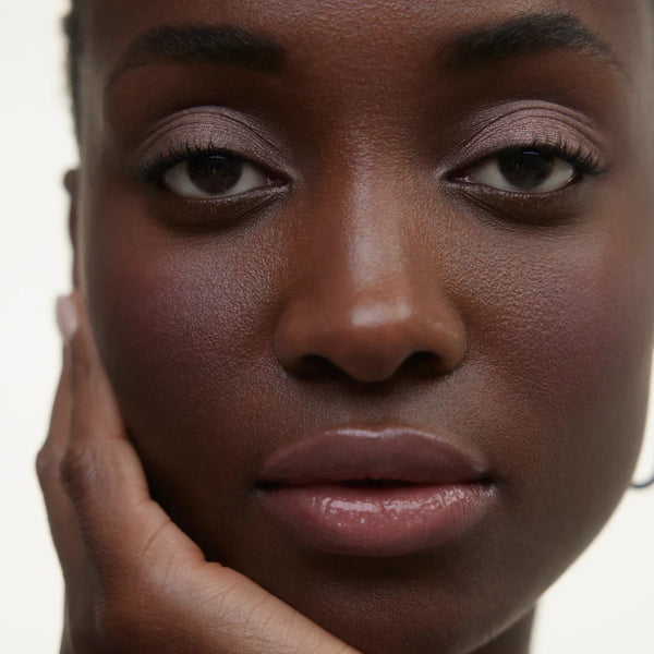 WONDERBLUSH La Lumiere Liquid Eyeshadow rose dore