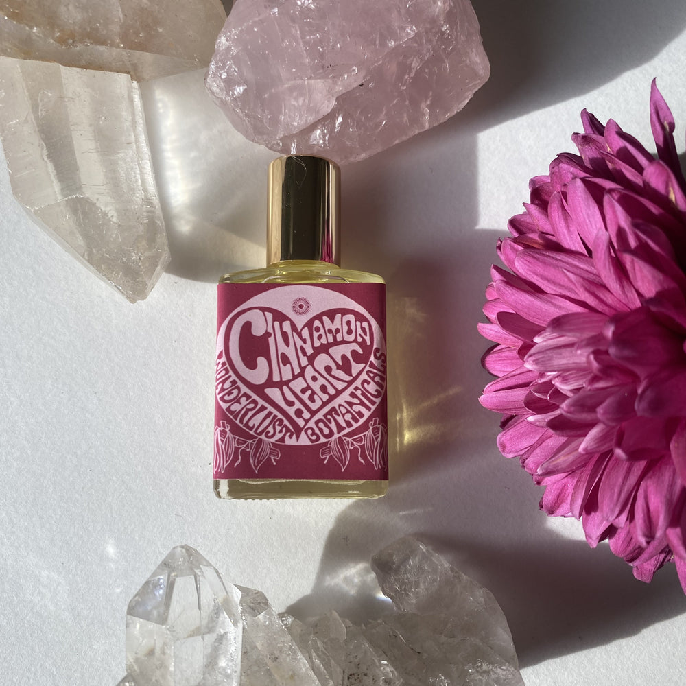 WONDERLUST BOTANICALS Cinnamon Heart