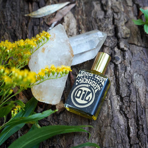 WONDERLUST BOTANICALS Midnight Oil Perfume