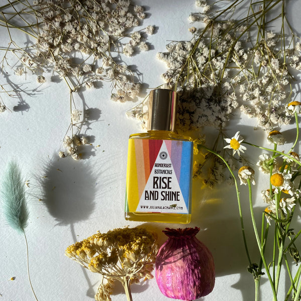 WONDERLUST BOTANICALS Rise and Shine Roll-On Perfume