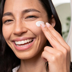 COOLA Dew Good Illuminating Serum Sunscreen with Probiotic Technology SPF 30