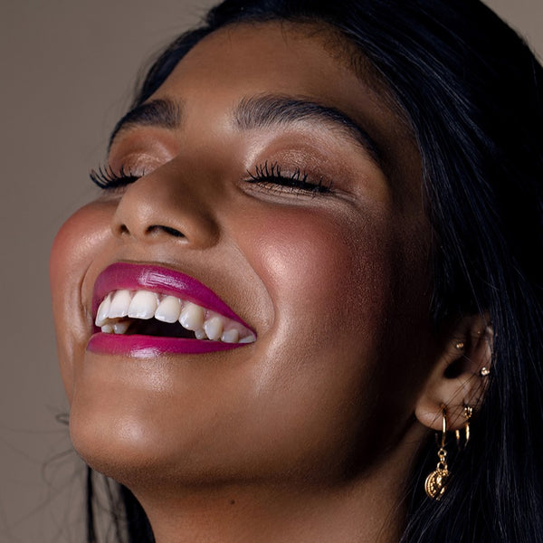 EYE OF HORUS Velvet Lips charmed fuscia