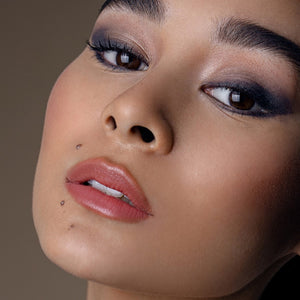 EYE OF HORUS Velvet Lips spellbound dusty pink