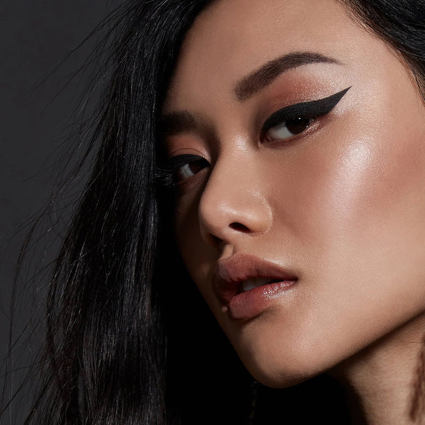 RITUEL DE FILLE Ash and Ember Eye Soot Love Spell