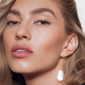 ROEN BEAUTY Eyeline Define Eyeliner Pencil shimmering gunmetal