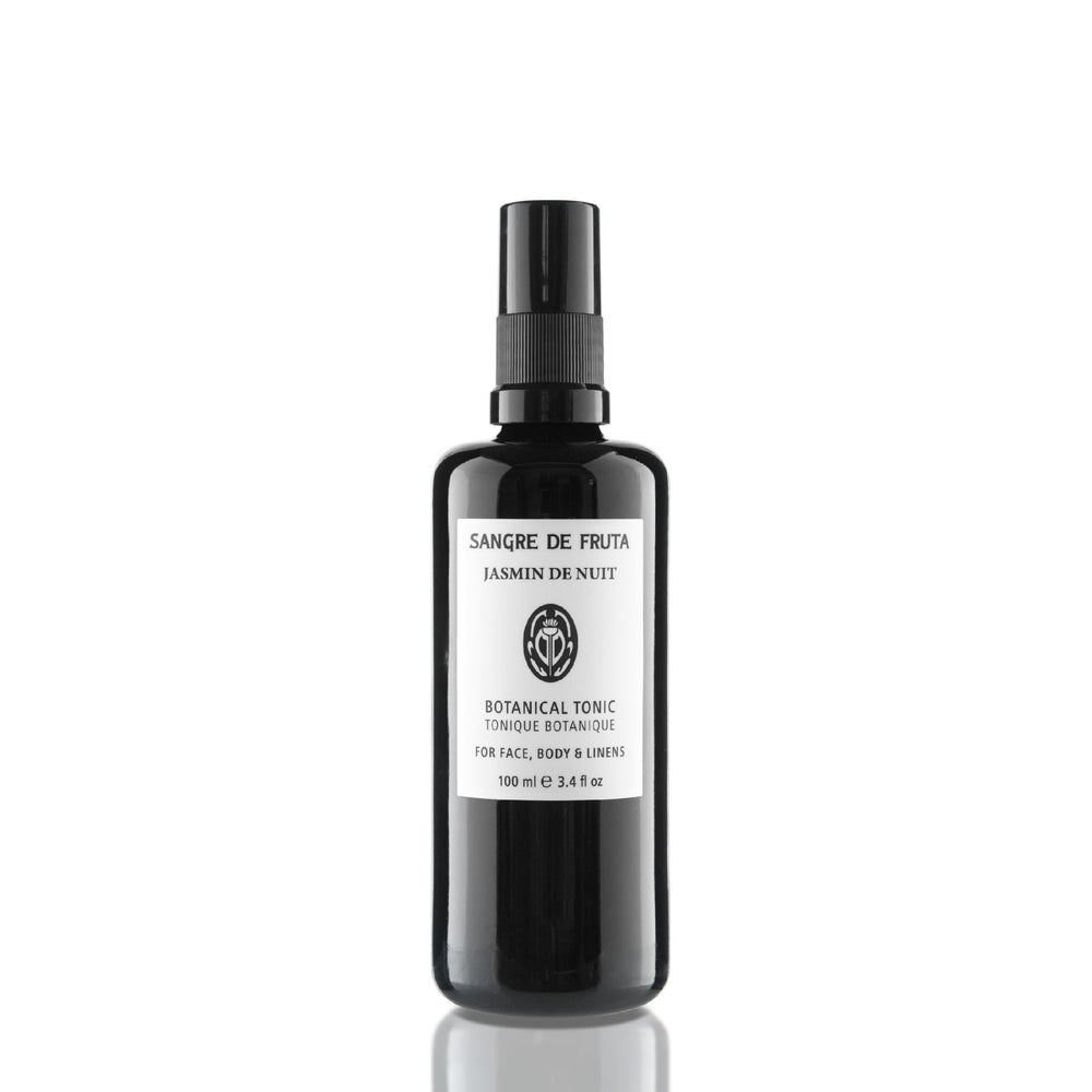 Sangre de Fruta Botanical Tonic – Jasmin De Nuit, a fine mist with jasmine and sandalwood for a sensual, aromatic experience.